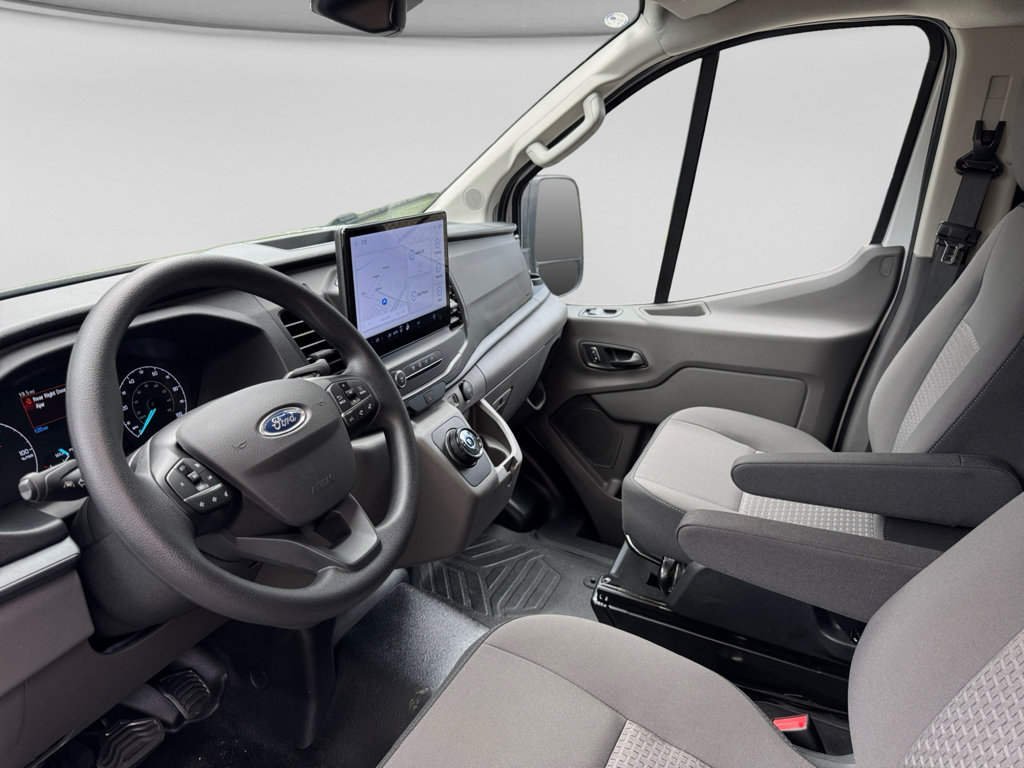 Used 2024 Ford E-Transit Low Roof RWD image 20