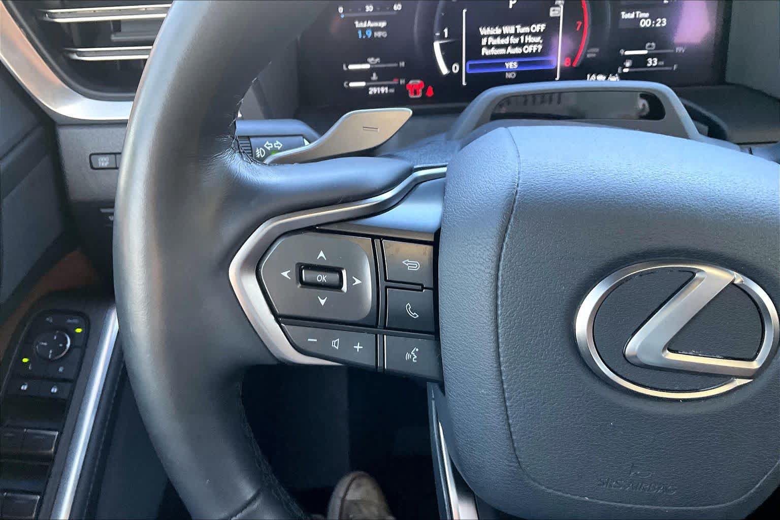 Used 2024 Lexus GX 550 w/ Accessory Package (Z1) AWD/4WD image 24