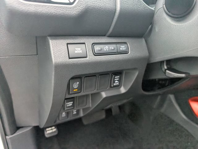 New 2026 Nissan Frontier PRO-4X w/ Pro-4x Convenience Package AWD/4WD image 18
