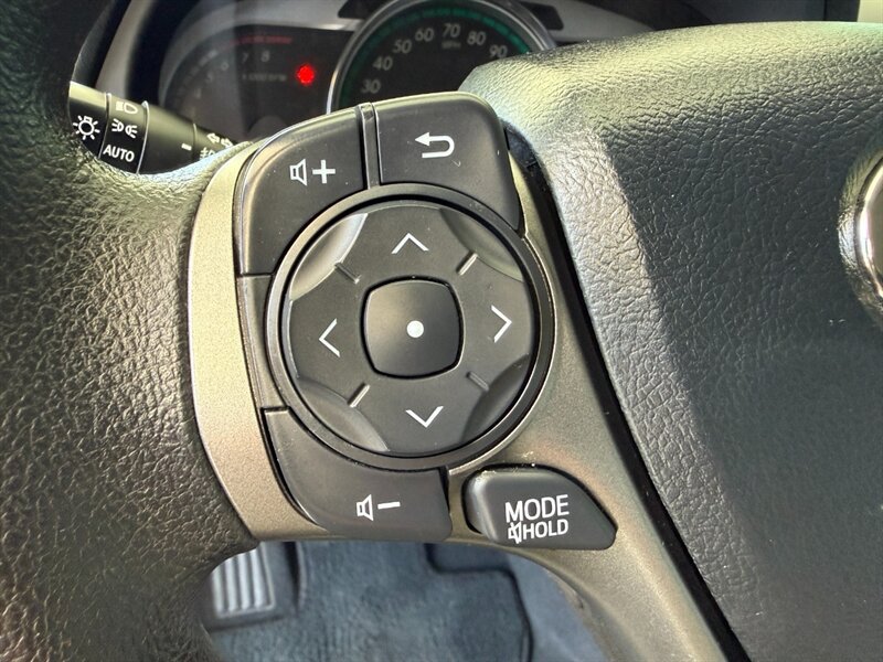 Used 2013 Toyota Venza LE FWD image 19