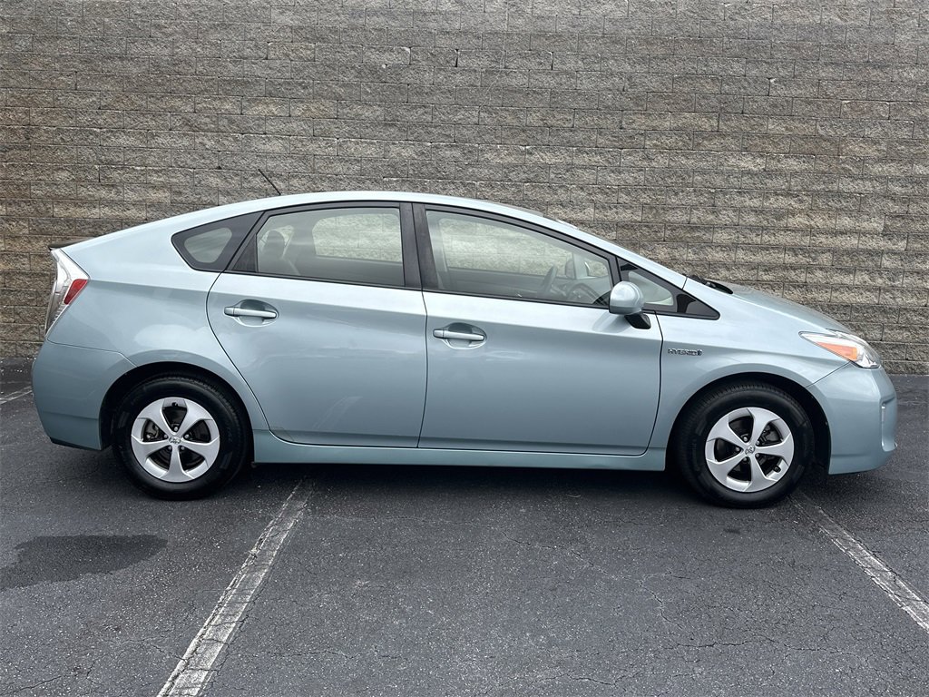 Used 2014 Toyota Prius Two image 8