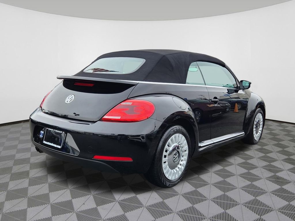 Used 2013 Volkswagen Beetle 2.5 image 4