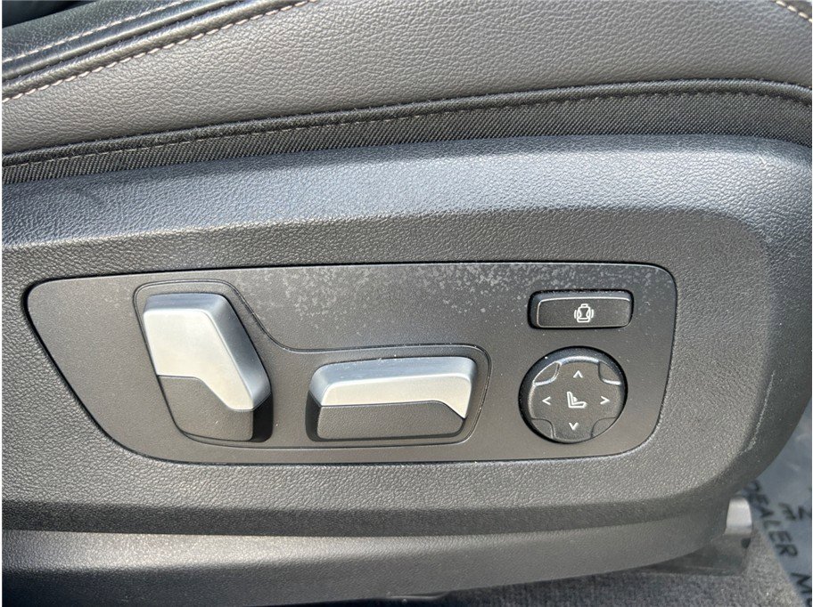 Used 2021 BMW X7 xDrive40i w/ Parking Assistance Package image 50