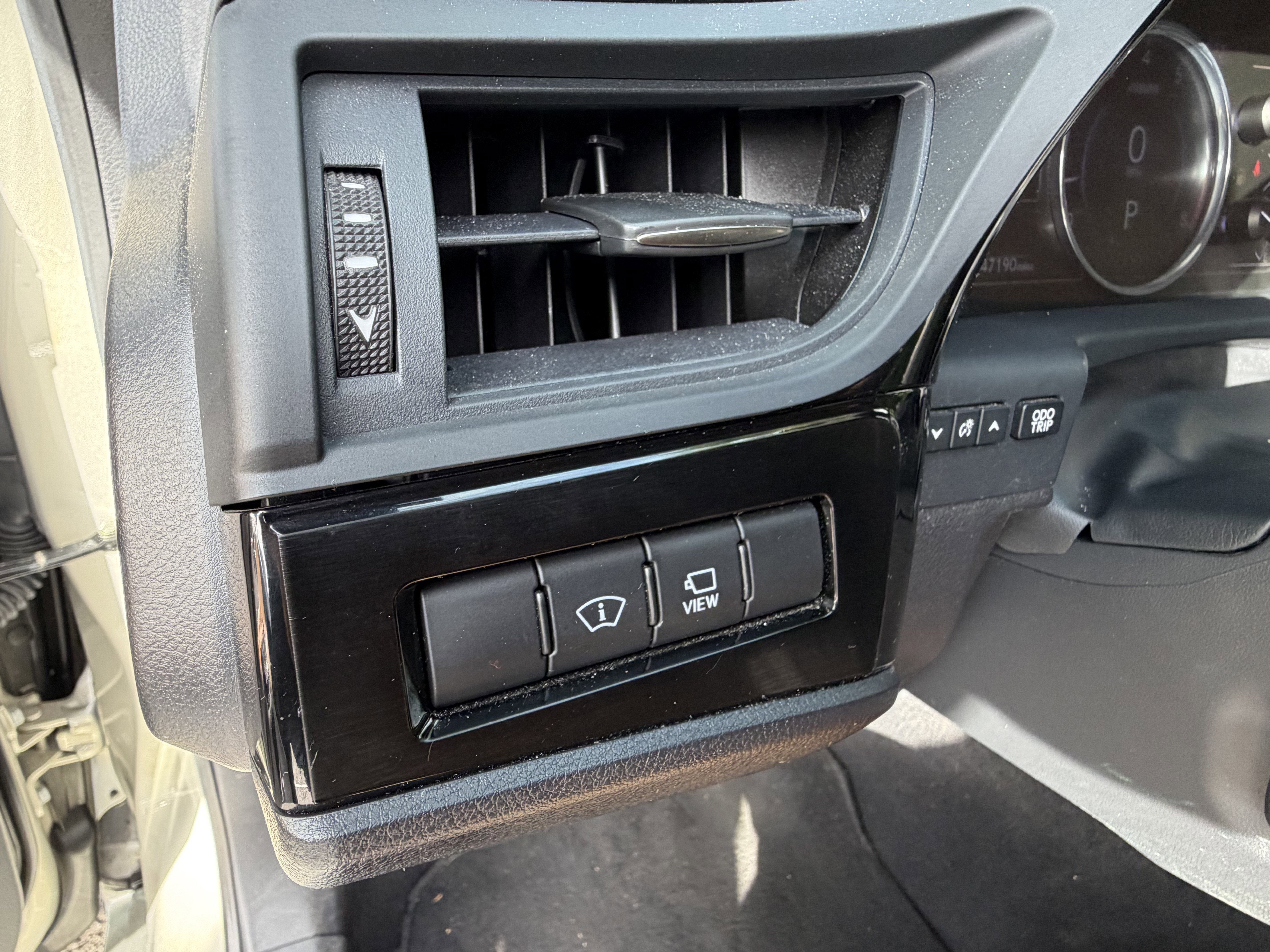 Used 2023 Lexus ES 350 Ultra Luxury w/ Accessory Package (Z2) FWD image 15