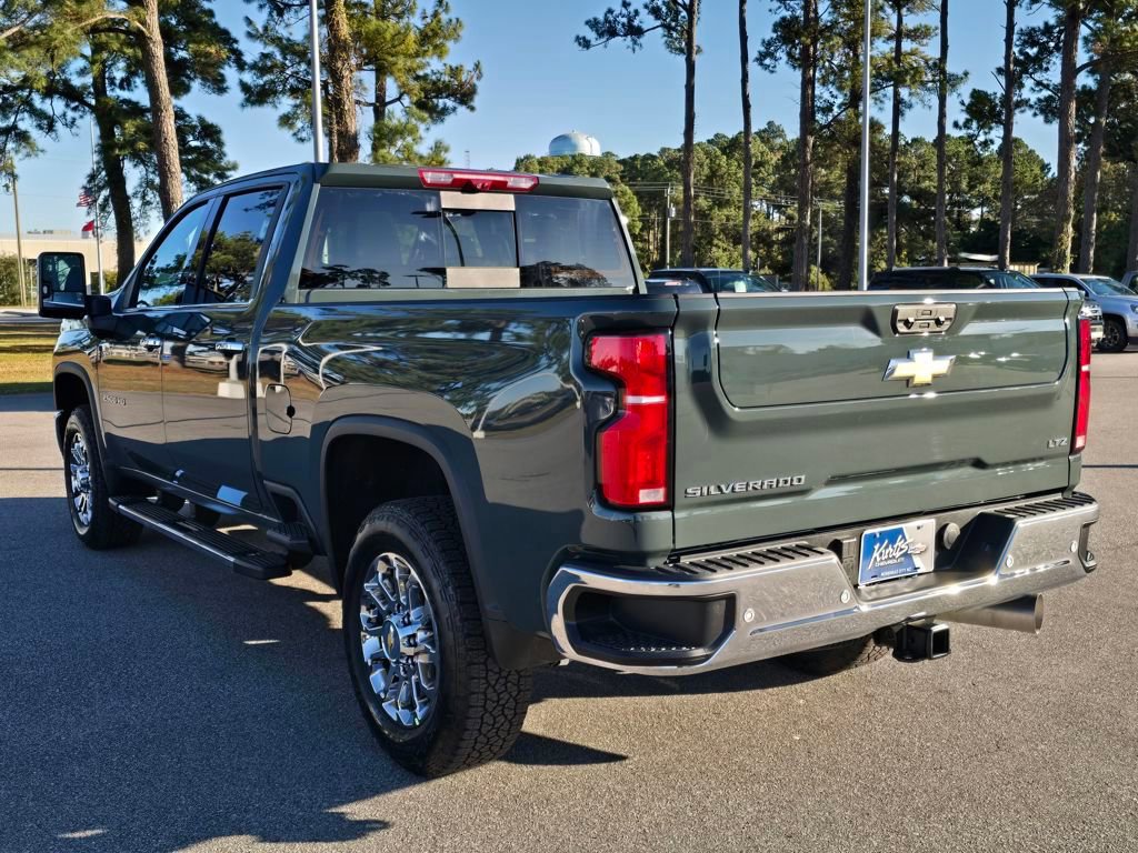 New 2026 Chevrolet Silverado 2500 LTZ w/ LTZ Premium Package video 3