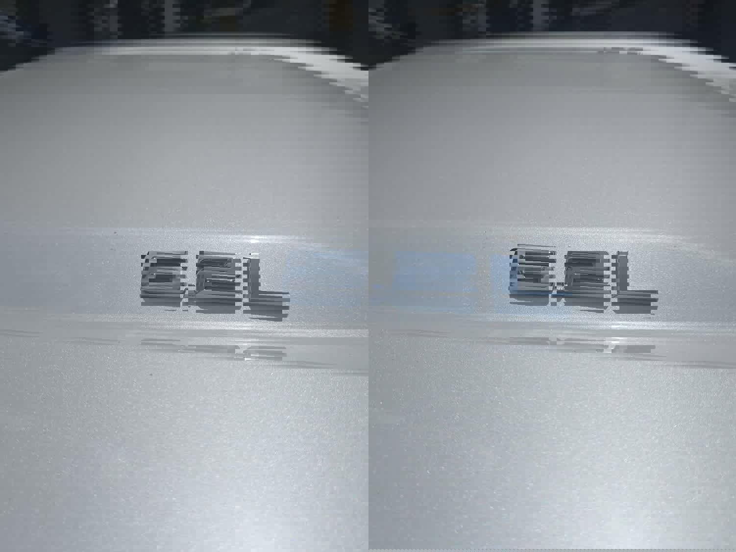 Used 2024 Chevrolet Silverado 1500 LTZ w/ LTZ Convenience Package II image 3