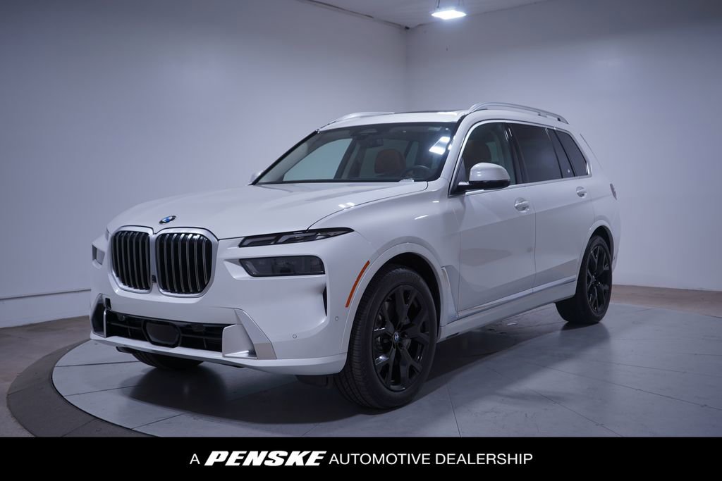Used 2025 BMW X7 xDrive40i w/ Parking Assistance Package