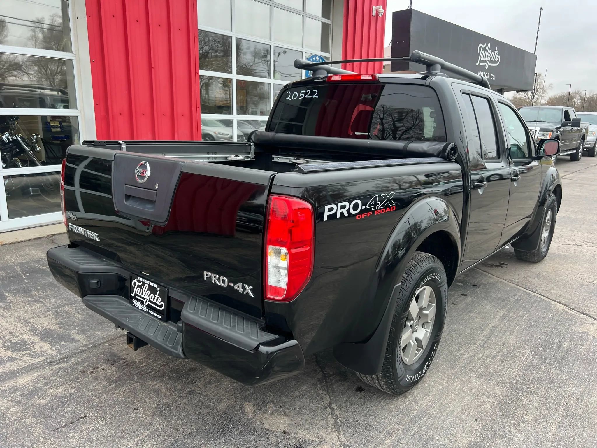 Used 2012 Nissan Frontier PRO-4X w/ Pro-4x Luxury Pkg image 7