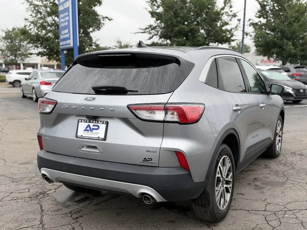 Used 2022 Ford Escape SEL FWD image 6