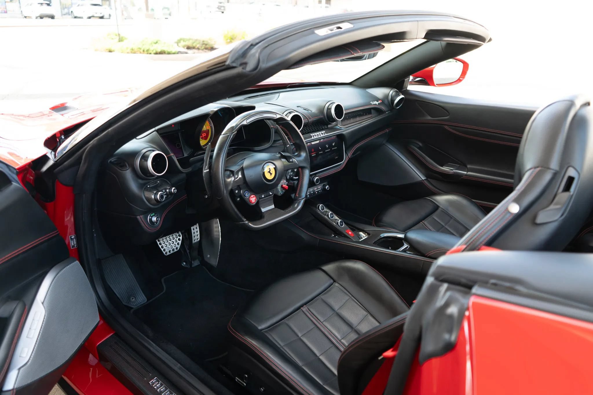 Used 2023 Ferrari Portofino M RWD image 22