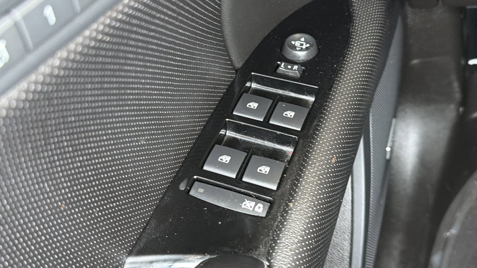 Used 2019 Cadillac XTS Luxury FWD image 19