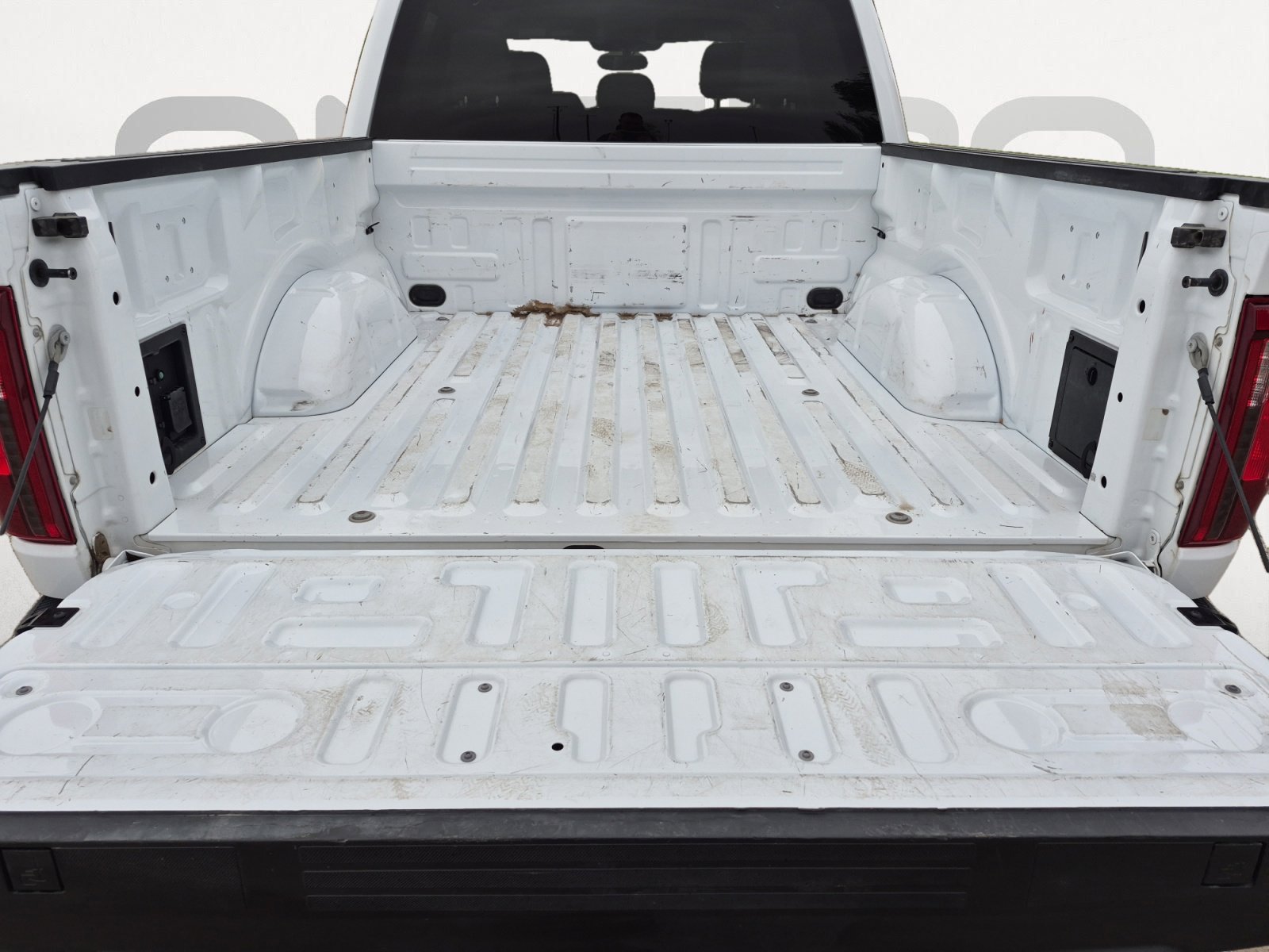 Used 2024 Ford F150 XLT w/ Mobile Office Package image 12