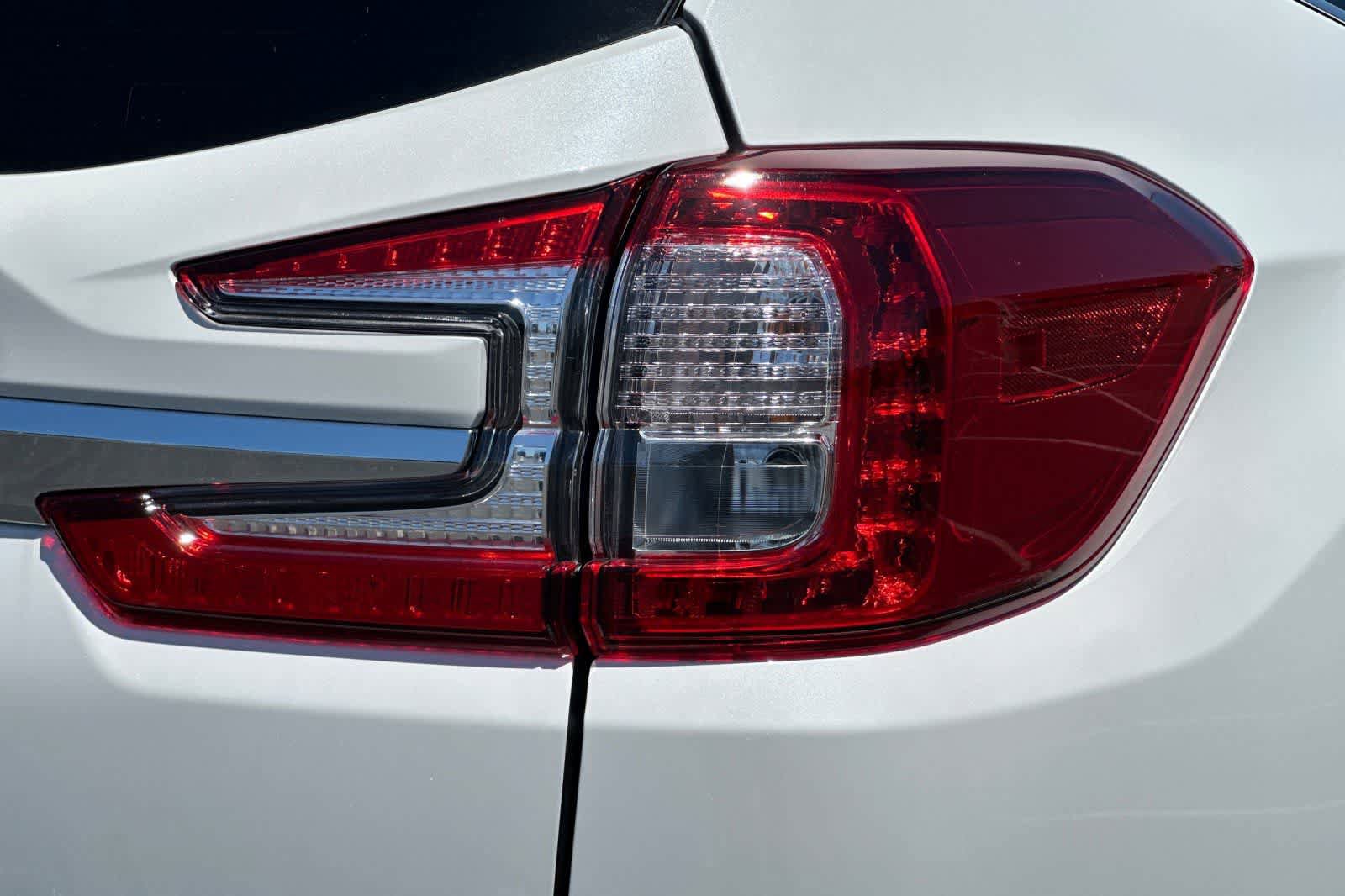 New 2026 Subaru Ascent Limited AWD/4WD image 31