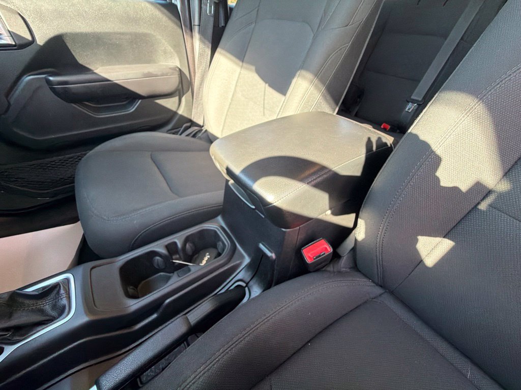 Used 2019 Jeep Wrangler Unlimited Sport S AWD/4WD image 21