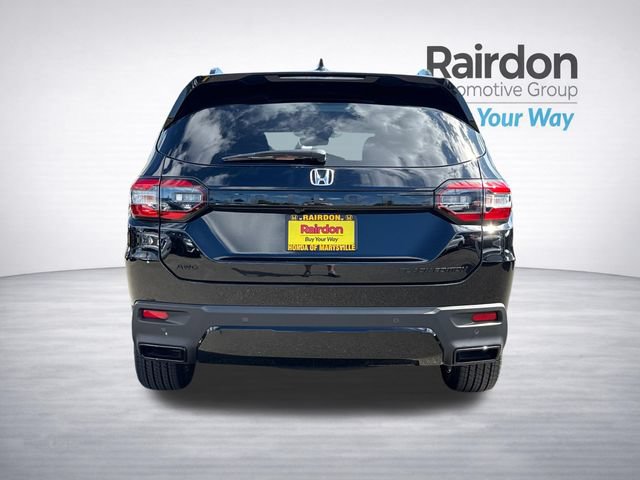 Used 2026 Honda Pilot Black Edition image 6