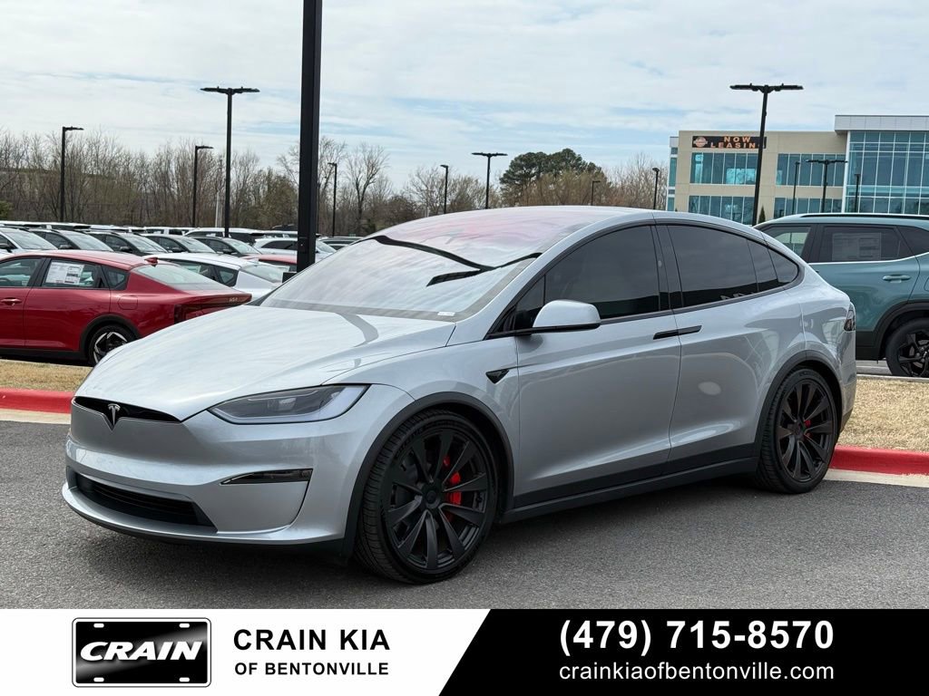 Used 2024 Tesla Model X Plaid image 3