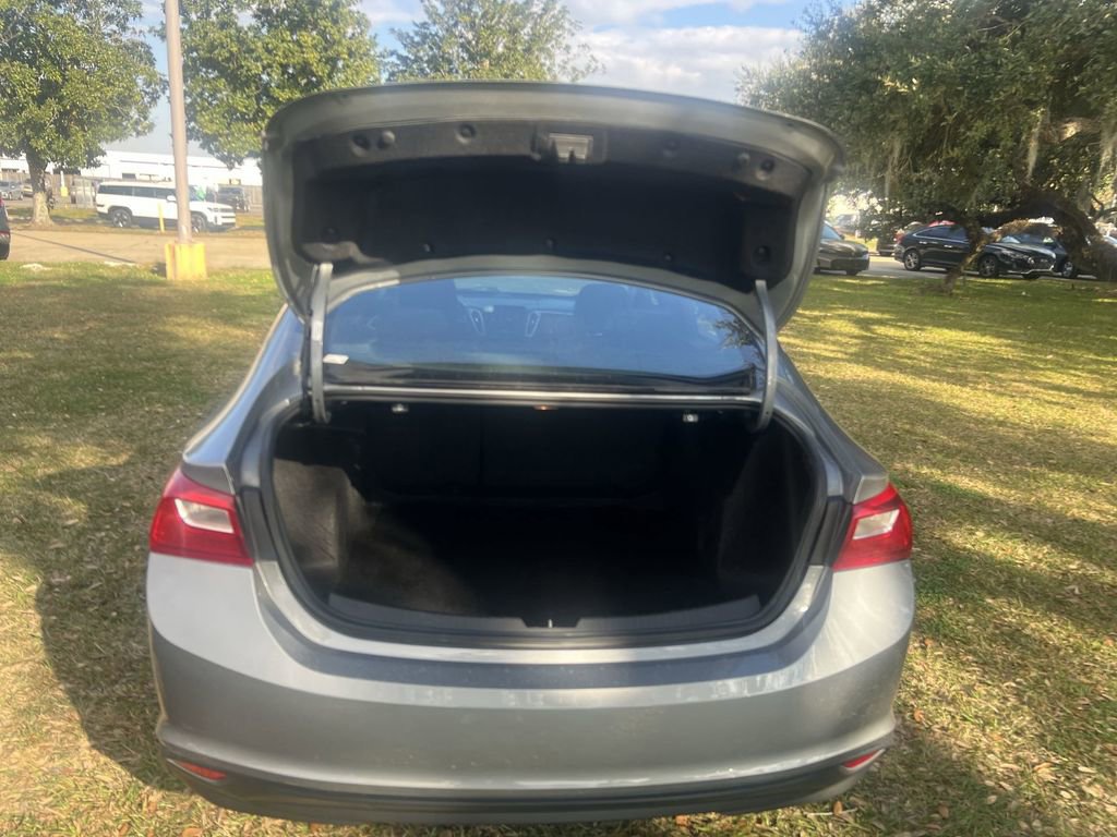 Used 2023 Chevrolet Malibu LT image 17