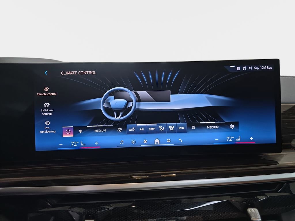 Used 2024 BMW X5 sDrive40i w/ Premium Package image 22