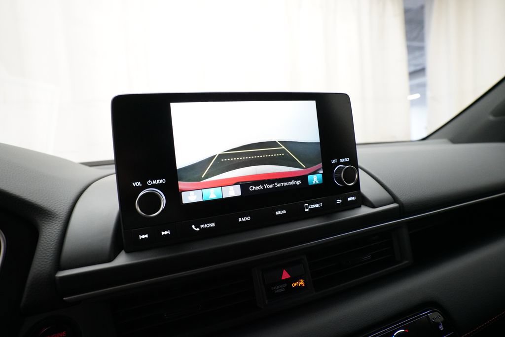 Certified 2025 Honda Pilot Sport image 19
