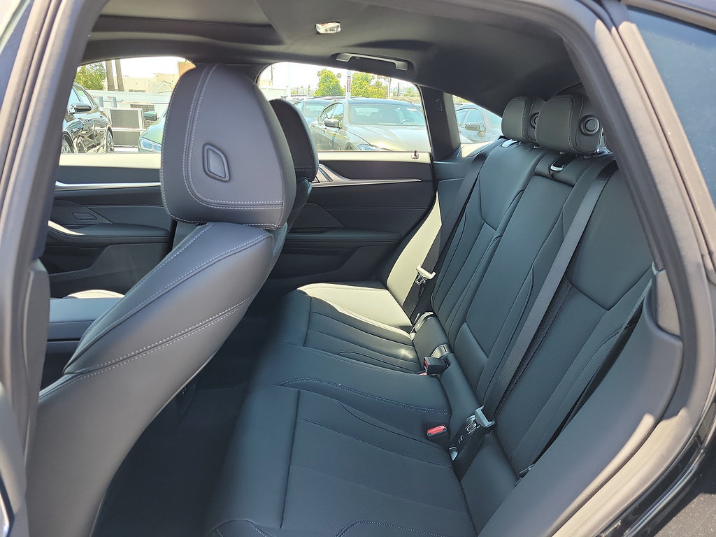 New 2026 BMW M440i w/ Premium Package RWD image 14