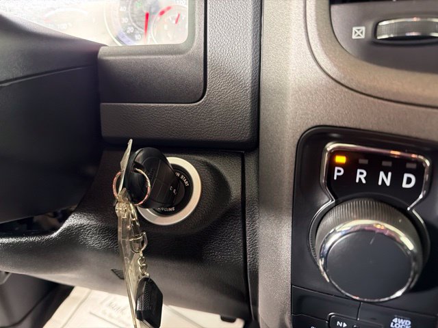 Used 2019 RAM 1500 Express w/ Wheel & Sound Group AWD/4WD image 34