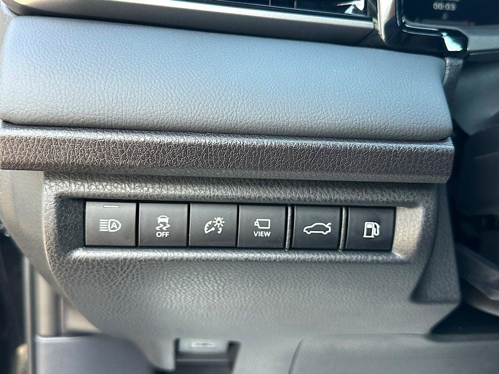 Certified 2025 Toyota Camry XSE w/ Premium Plus Package FWD image 21