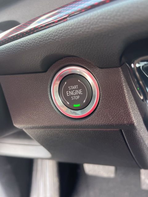 New 2026 Chevrolet Traverse RS w/ LPO, Floor Liner Package FWD image 28