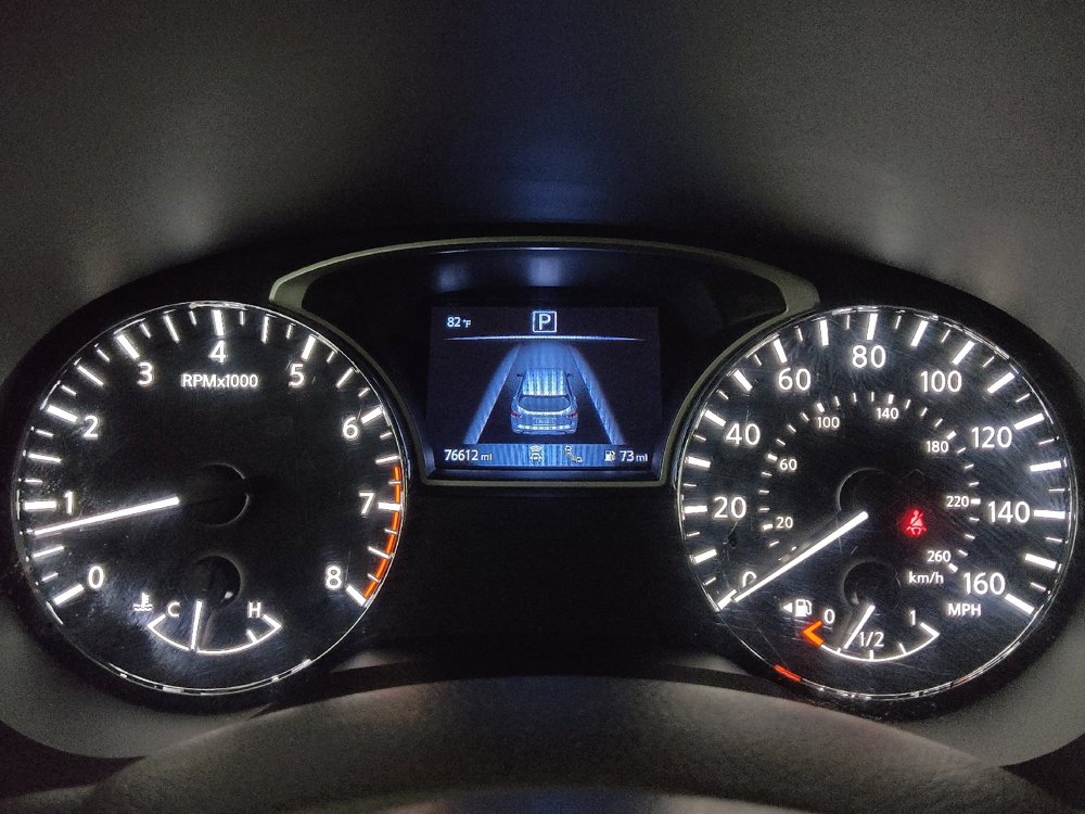 Used 2020 Nissan Pathfinder SL FWD image 23