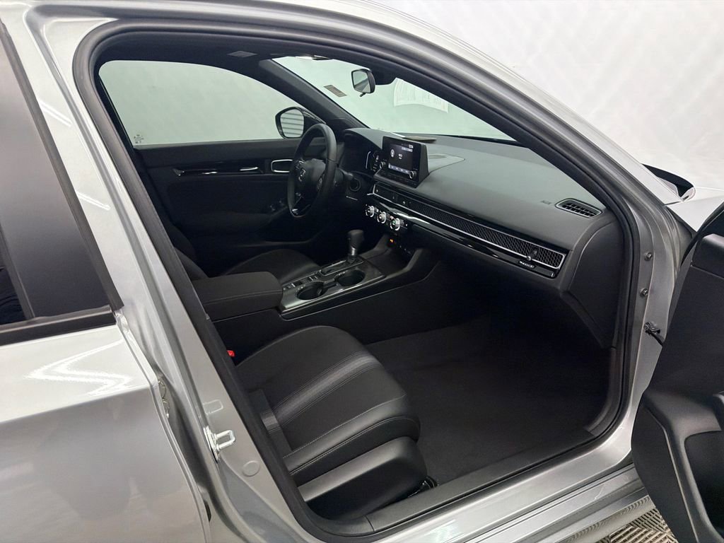 Used 2026 Honda Civic FWD Hybrid Sedan image 13