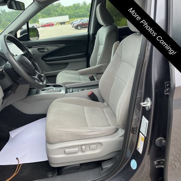 Used 2021 Honda Pilot EX image 9