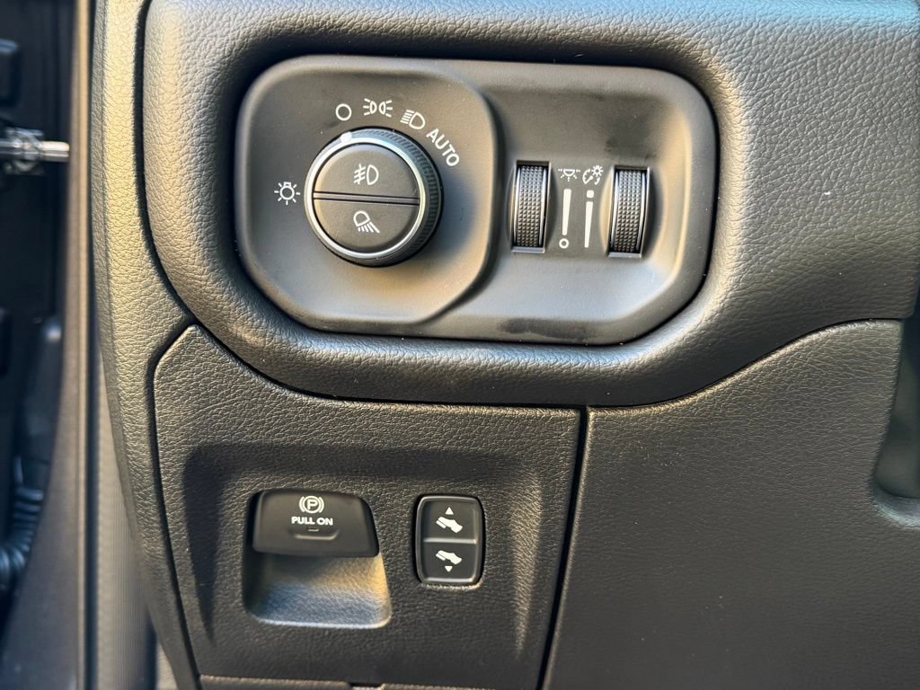 New 2026 RAM 1500 Big Horn AWD/4WD image 24