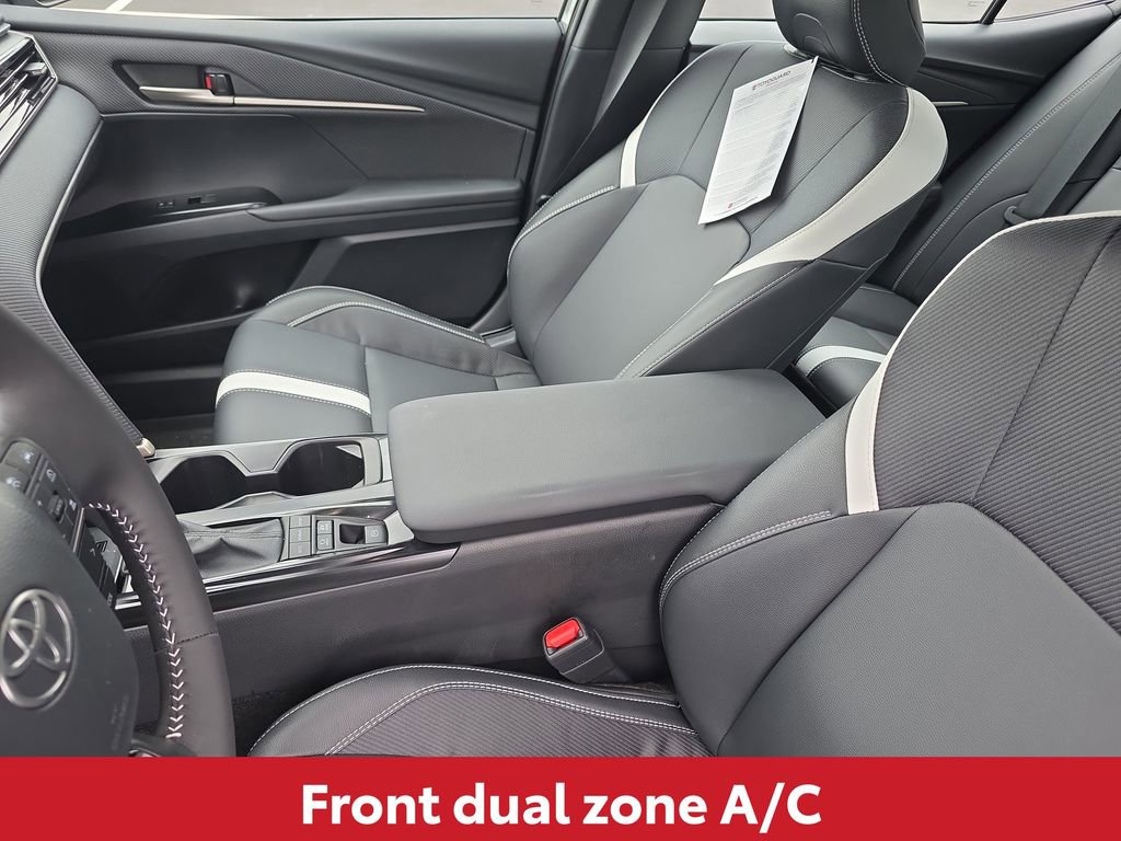Used 2026 Toyota Camry SE w/ Multimedia Upgrade Package FWD image 17