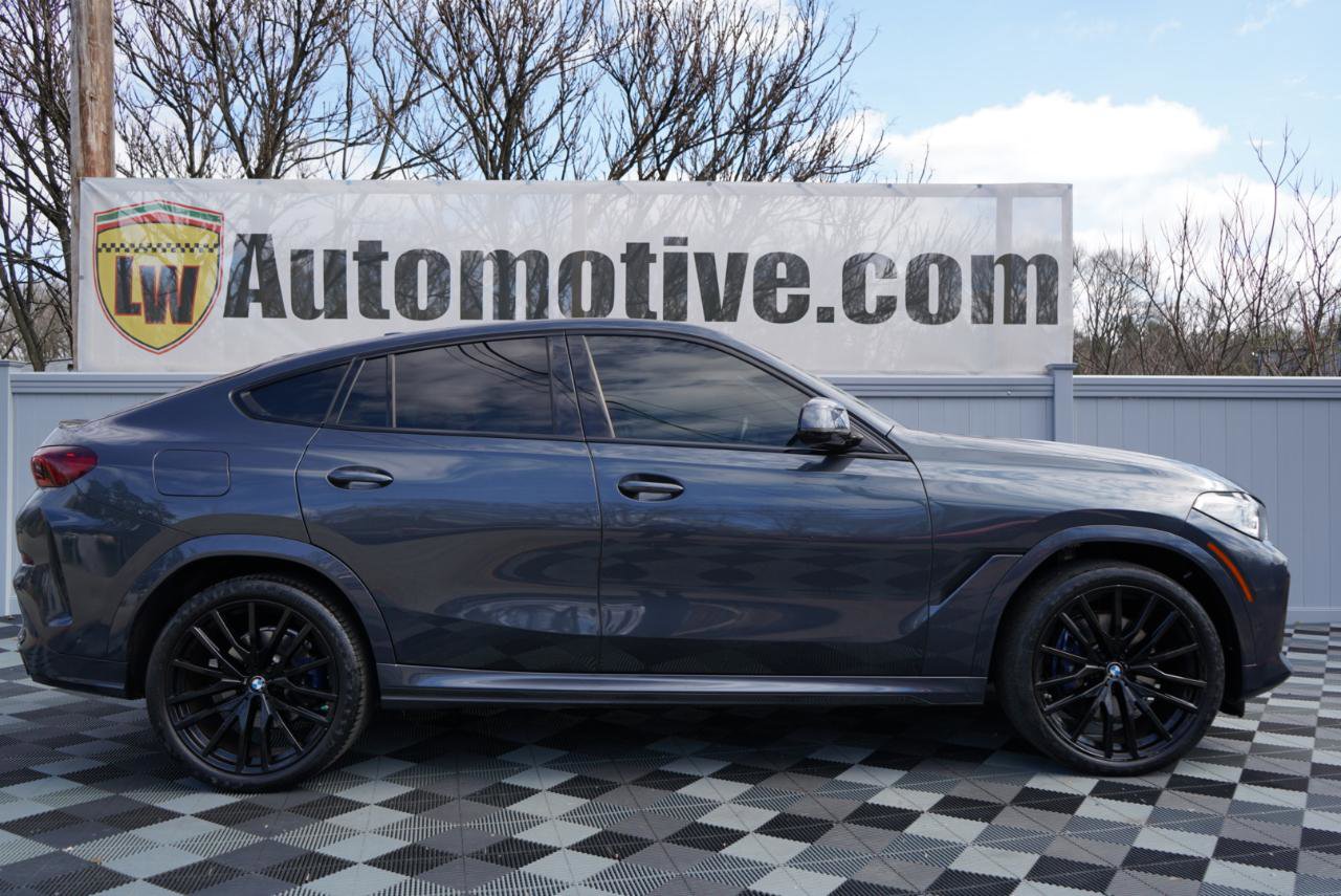 Used 2022 BMW X6 xDrive40i w/ Executive Package AWD/4WD image 4
