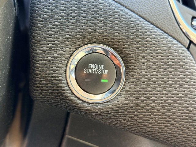 Used 2017 Chevrolet Cruze LT w/ Convenience Package image 11