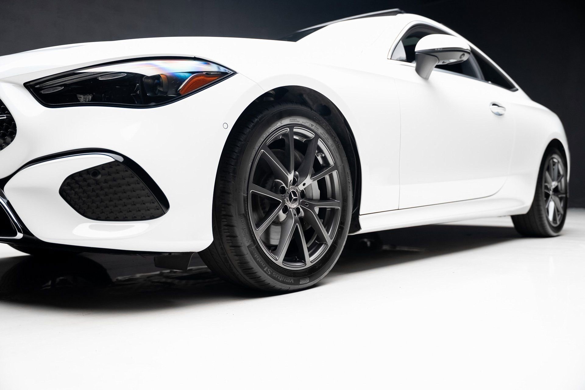 Used 2024 Mercedes-Benz CLE 300 4MATIC Coupe image 69