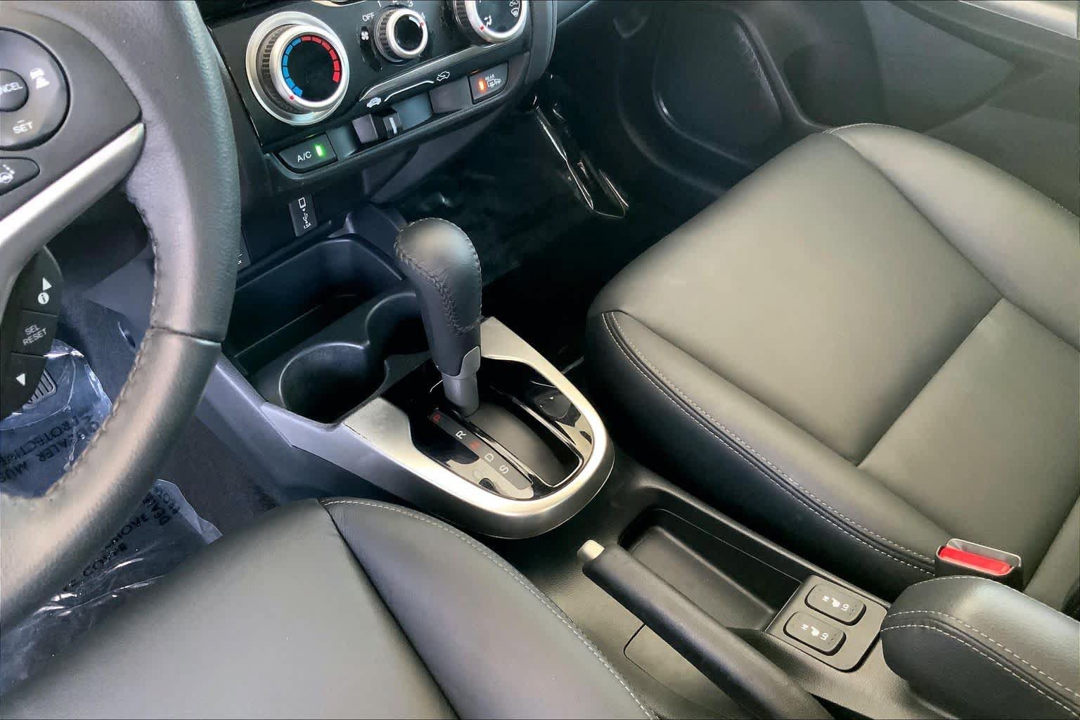 Used 2018 Honda Fit EX-L image 17