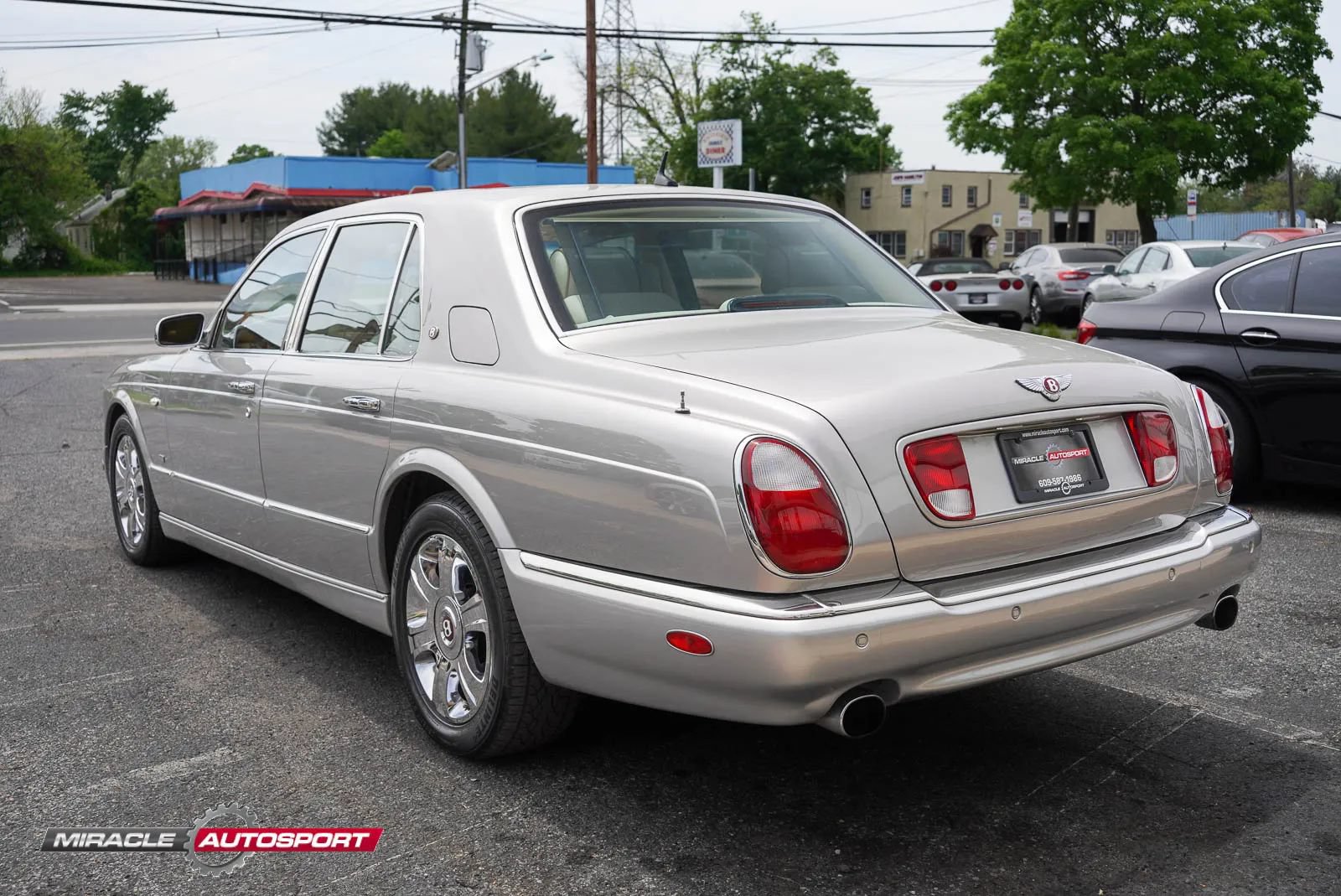 Used 2005 Bentley Arnage RL RWD image 6