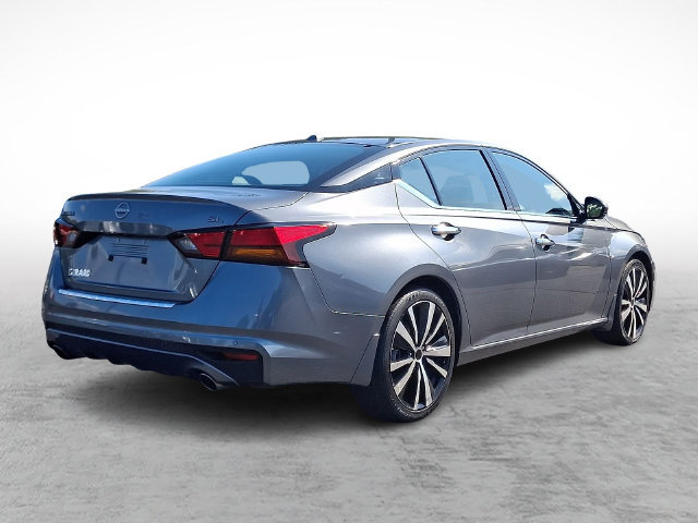 Used 2023 Nissan Altima 2.5 SL FWD image 6
