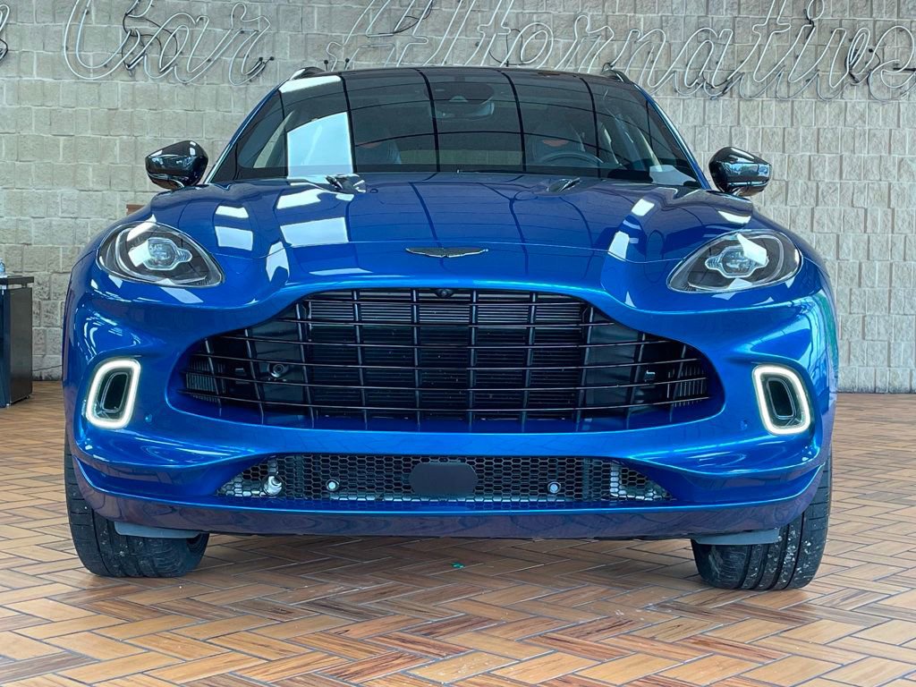 Used 2022 Aston Martin DBX AWD/4WD image 4