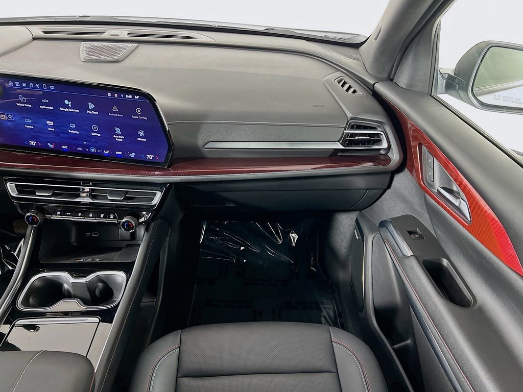 Used 2024 Chevrolet Traverse Z71 w/ Enhanced Driving Package image 23