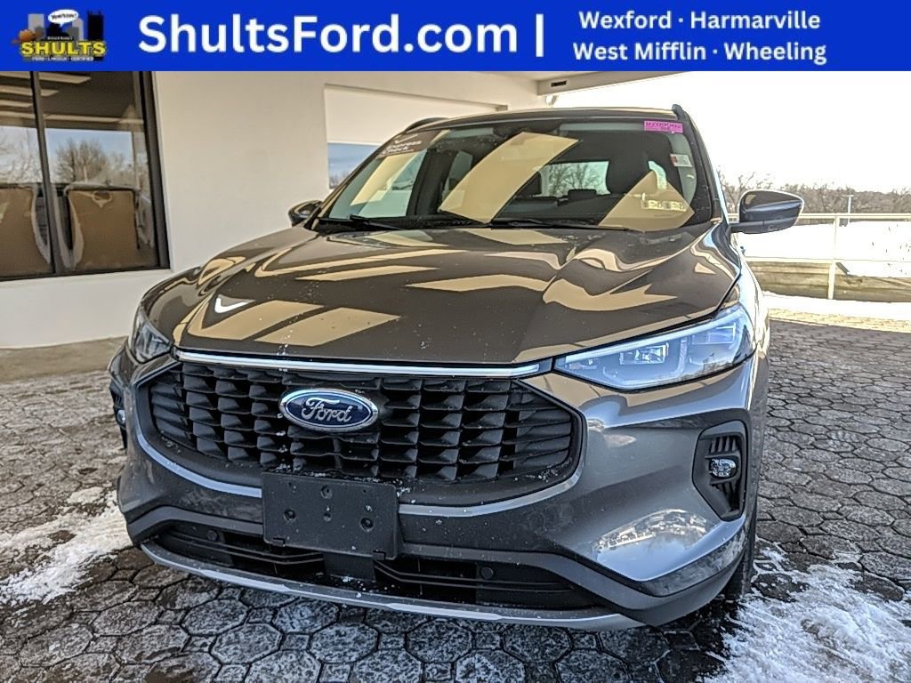 Used 2025 Ford Escape Platinum