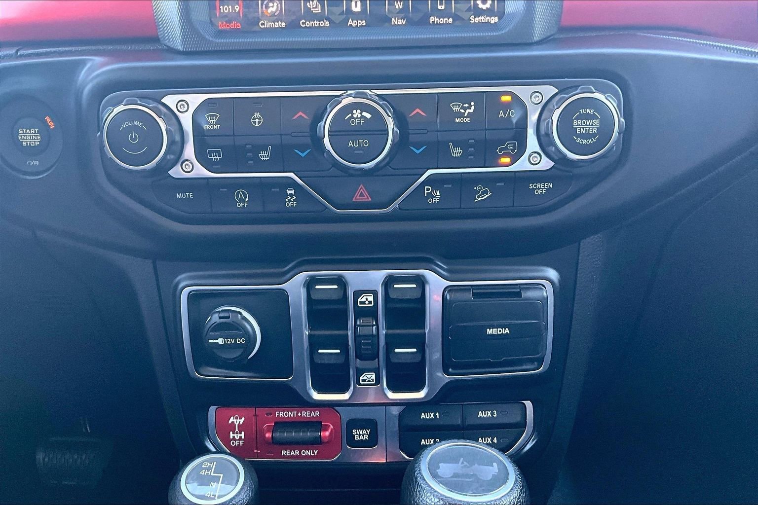 Used 2020 Jeep Wrangler Unlimited Rubicon AWD/4WD image 30
