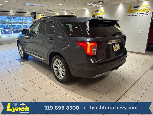 Used 2024 Ford Explorer XLT w/ Equipment Group 202A AWD/4WD image 26