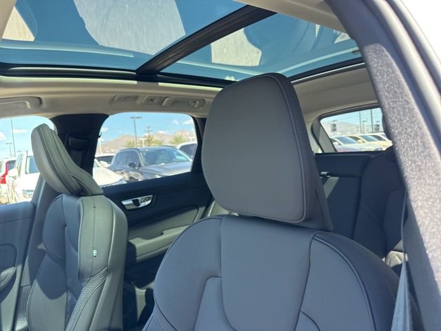 New 2026 Volvo XC60 B5 Plus w/ Climate Package image 15