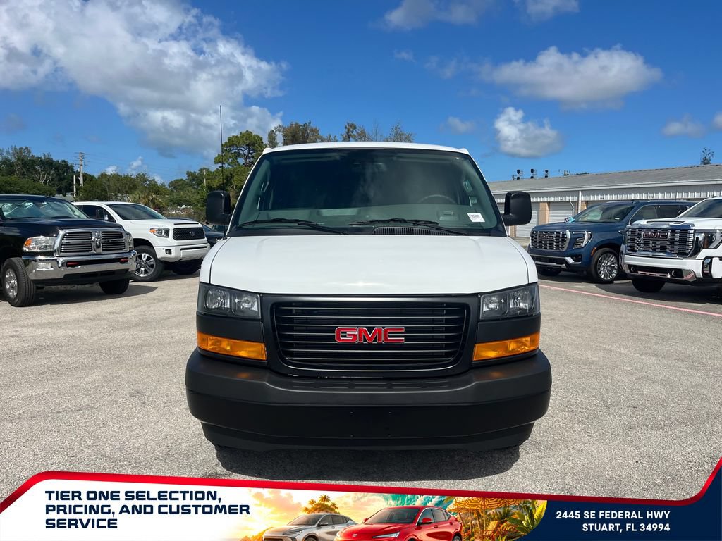 New 2026 GMC Savana 2500 w/ Driver Convenience Package RWD image 3