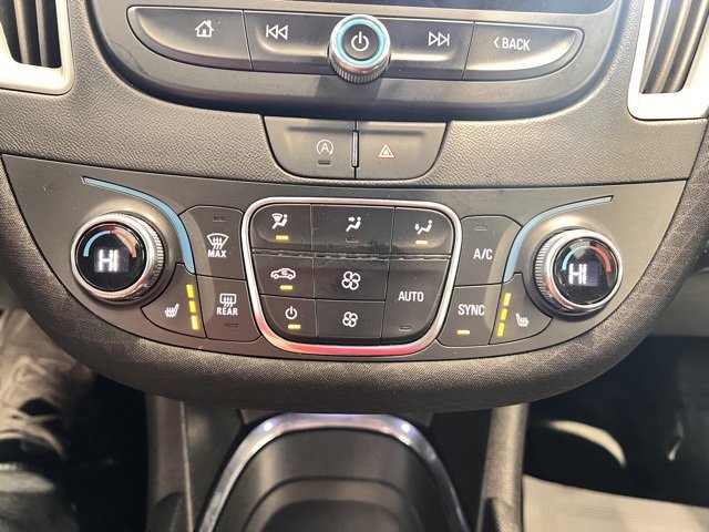 Used 2023 Chevrolet Malibu LT w/ Driver Confidence Package image 20