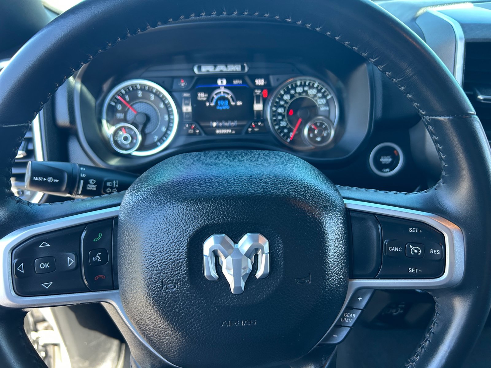 Used 2022 RAM 1500 Big Horn RWD image 9