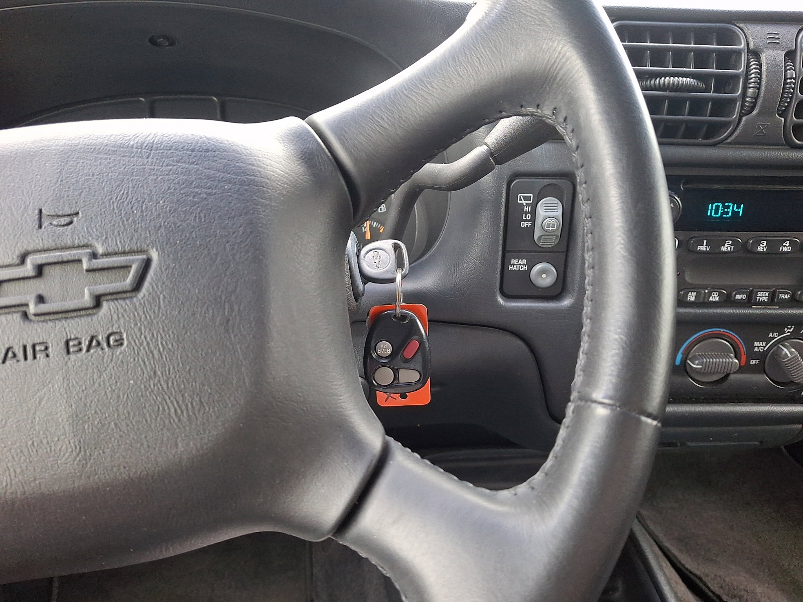Used 2003 Chevrolet Blazer LS w/ Preferred Equipment Group image 19
