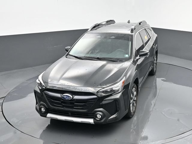 Used 2025 Subaru Outback Limited AWD/4WD image 25