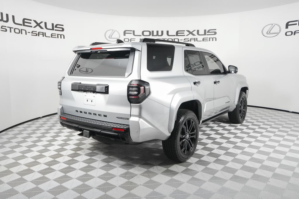 Used 2025 Toyota 4Runner Platinum AWD/4WD image 7